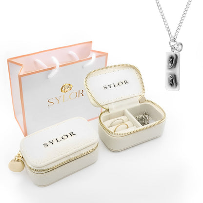 Coffret à bijoux cadeau et collier personnalisé