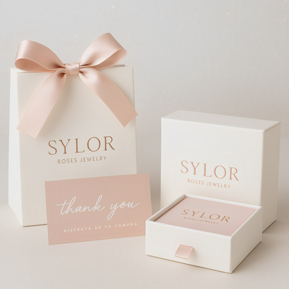 Eternal Gaze Necklace